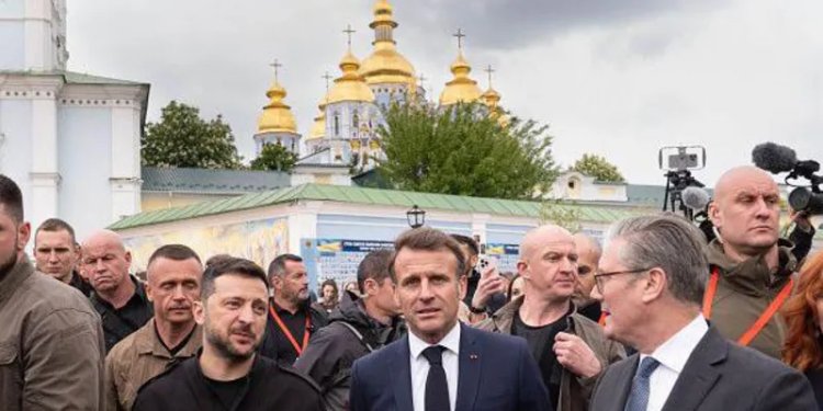 putins offer of talks may be attempt to divide the us and europe