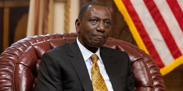 Shoe thrown at Kenya’s President Ruto during rally 1 shoe thrown at kenyas president ruto during rally