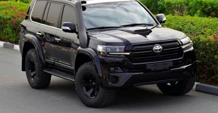sirens caftans and fulla a kumasi chronicle of vip nonsense