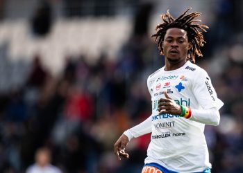 Super-Sub Frank Adjei strikes to earn Varnamo point