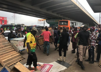 Three traders arrested for resisting decongestion exercise at Kwame Nkrumah Circle