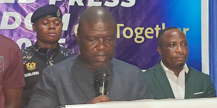 volta regional minister fulfils ghe282b510k pledge to gja volta inspires others to give back