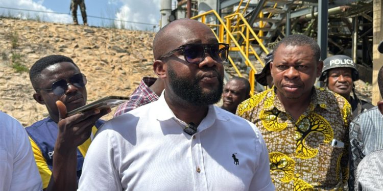workers demand termination of heat goldfields mining lease over alleged breaches and unpaid salaries