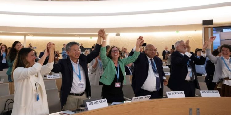 world leaders pledge over 170m to who at geneva assembly