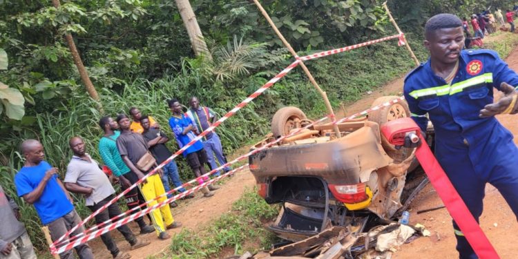 2 killed three injured in tipper truck taxi crash on ntotroso kenyasi road