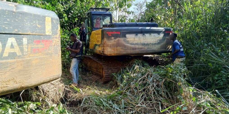 a r 15 arrested for illegal mining in major police crackdown