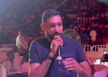Amir Khan credits Prez Mahama’s children for supporting “historic” promotion in Ghana