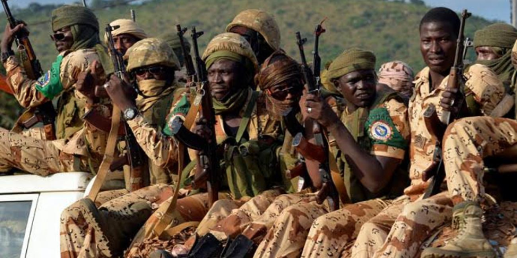 armed men on motorbikes kill 34 niger soldiers ministry says