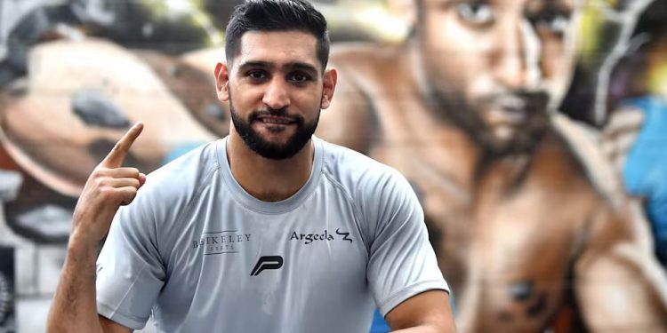 boxing legend amir khan eyes another big boxing night in ghana