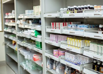 Chamber of Pharmacy, pharmaceutical importers announces price cuts after cedi appreciation