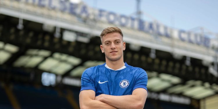 chelsea sign ipswich striker delap in 30m deal