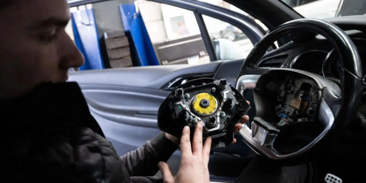 deadly airbag fault sees 2 5m cars recalled in france