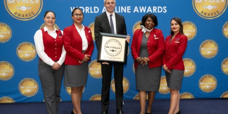 delta wins best airline staff service in north america at 2025 skytrax awards