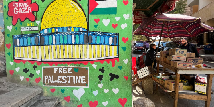 Egypt deports dozens more foreign nationals heading for march to Gaza 1 egypt deports dozens more foreign nationals heading for march to gaza