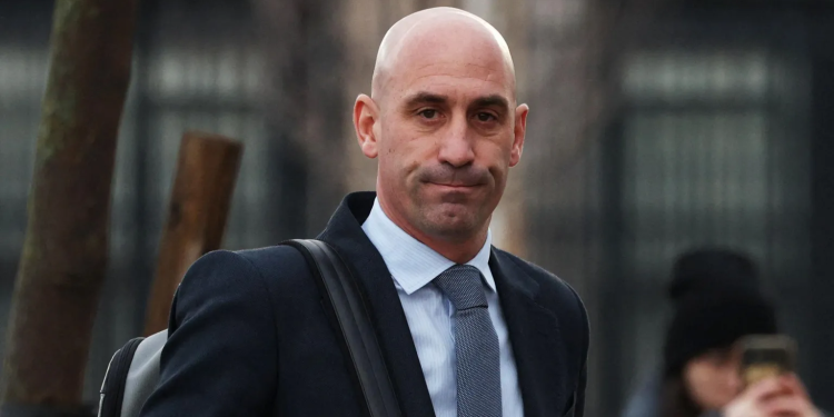 former spanish football chief loses world cup kiss appeal