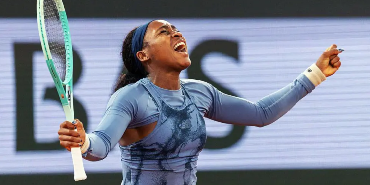 gauff battles past keys to reach semi finals