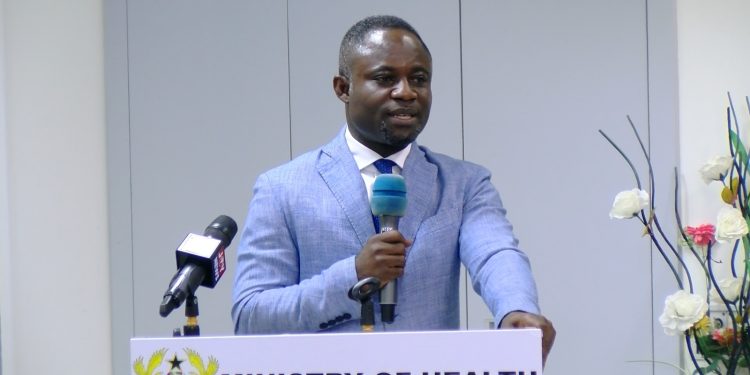 health minister calls for independent mediation to end nurses strike