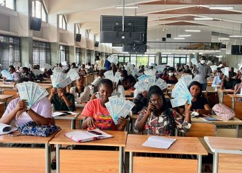 IAAS-UG leadership steps up with mask distribution as COVID-19 resurges on campus