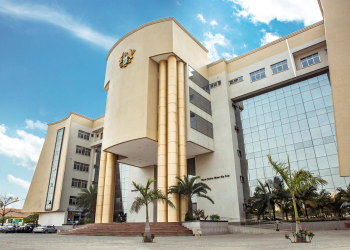 Jurors embark on strike over unpaid salaries