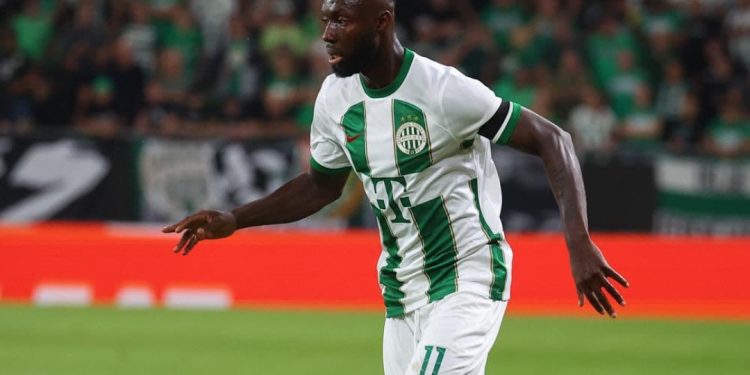 kwabena owusu becomes free agent after ferencvaros exit