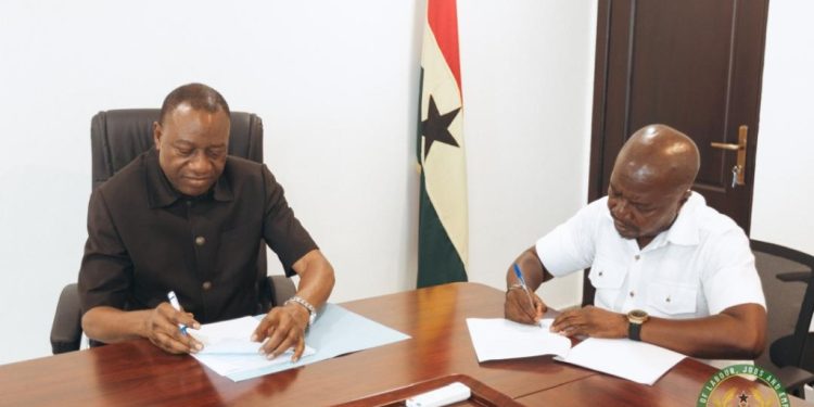 labour ministry signs mou with platinum impact ltd to boost work abroad initiative