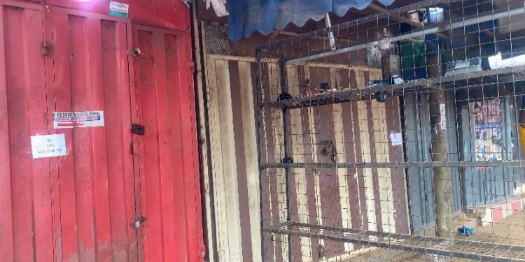 over 150 shops closed at tech junction in kumasi as gra cracks down on tax defaulters