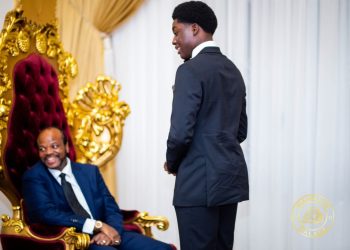 (Photos): Asantehene hosts King Mswati III in spectacular Manhyia banquet