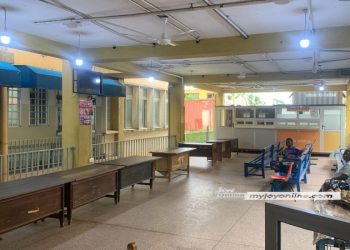 Photos: Nurses and midwives’ strike leaves some hospitals empty