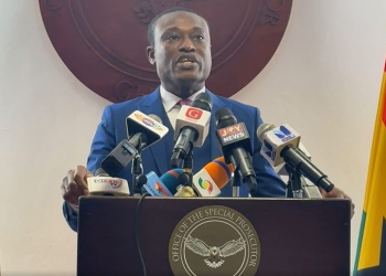 Special Prosecutor calls for asset verification system, opposes public disclosure   