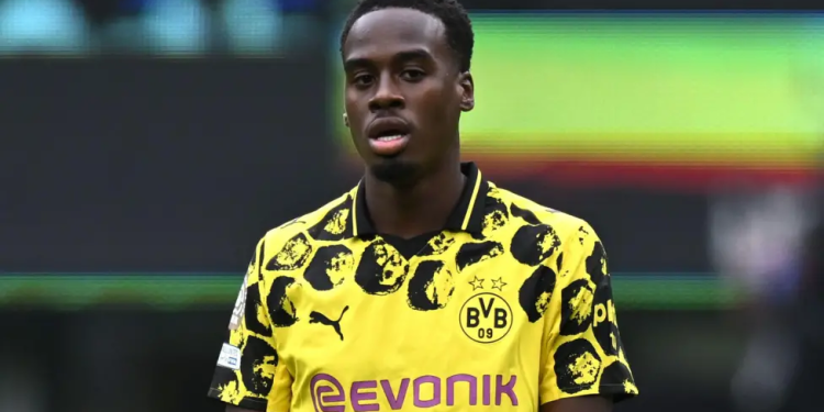 dortmund confirm chelsea deal agreed for gittens
