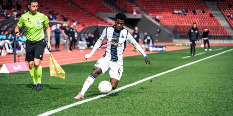 fc zurich mutually terminate contract of ex hearts forward afriyie barnieh