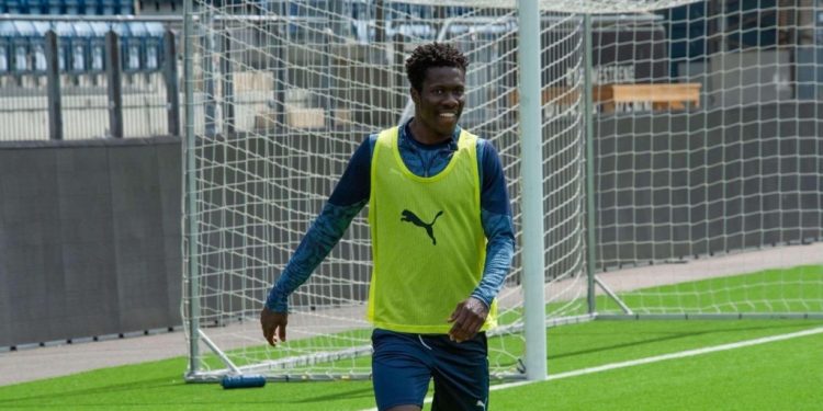 ghanaian youngster kweku kekeli signs 2 year deal with norwegian club mjondalen