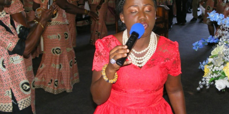 i was a back vocalist for francis agyei for 10 years diana hamilton reveals