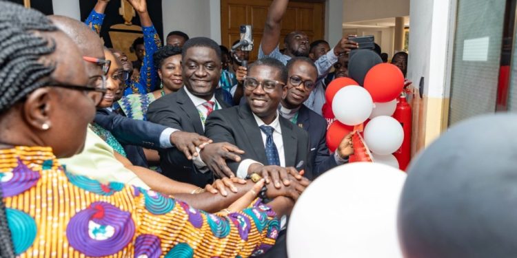 knust promotes e learning centre as key to a digital 24 hour economy