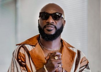Kwabena Kwabena to feature all-star lineup on ‘Asor’ remix for 20th anniversary
