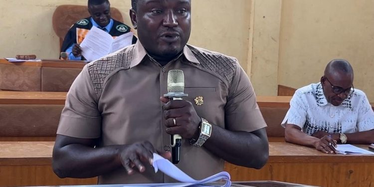 let us rise above partisan politics to develop our district dce