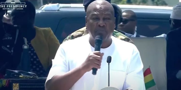 mahama charges ghanaians to hold him accountable to the highest standards of integrity
