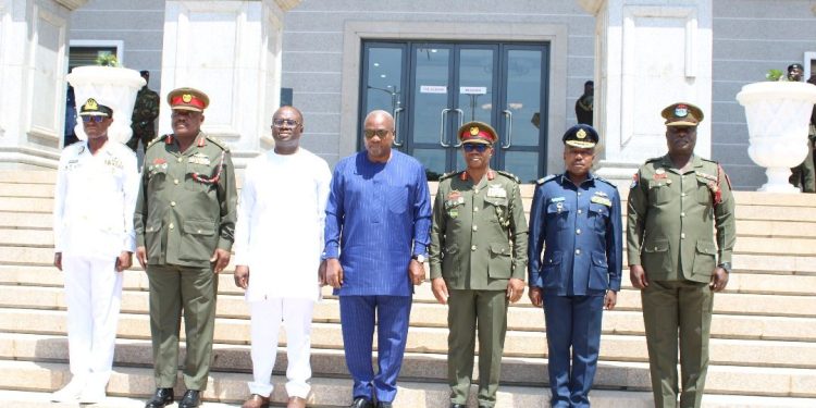 ministry of defence withdraws military protection for ineligible civilians