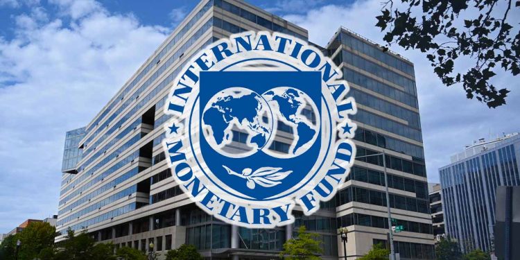 preserve integrity of fiscal policy adjustment to bolster economic recovery imf to government