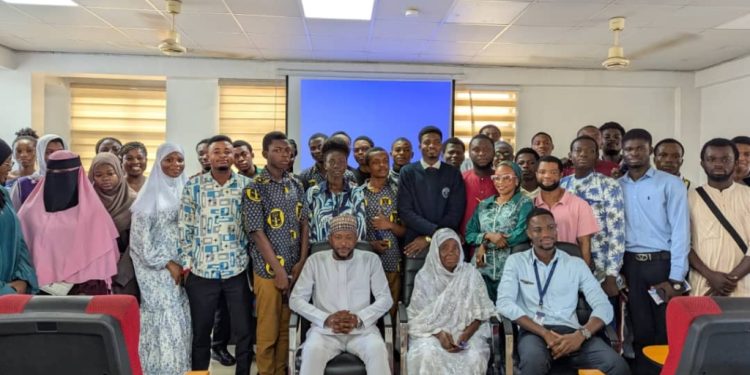 students urged to pursue careers in aviation industry