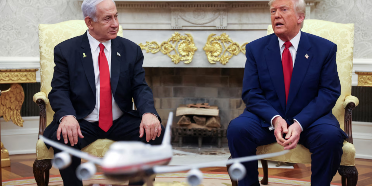 trump urges hamas to accept final proposal for 60 day gaza ceasefire
