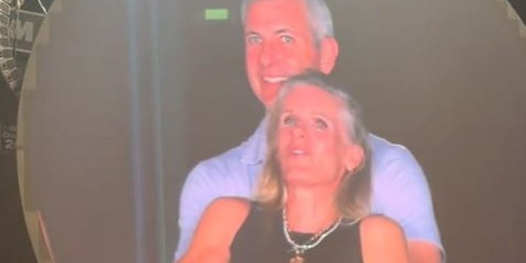 us tech ceo suspended after coldplay concert embrace goes viral