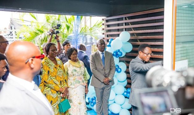 vice president and health minister back entrance universitys vision for healthcare transformation