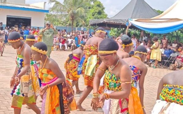 ghana school fuses graduation pride with cultural showcase