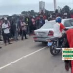 Shatta Wale fans storm EOCO to demand his release 1 shatta wale fans storm eoco to demand his release