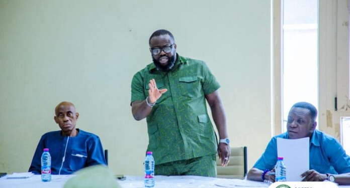 accra mayor orders prosecution of 37 businesses and individuals for defying sanitation day directive