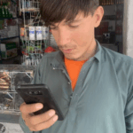 Afghans rejoice as internet returns after Taliban blackout