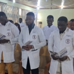 Veterinarians charged to be ‘gatekeepers’ in protecting public health against zoonotic diseases 5 Veterinarians charged to be ‘gatekeepers’ in protecting public health against zoonotic diseases