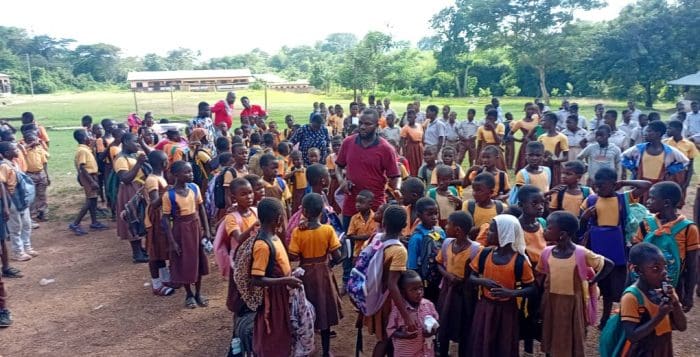 Shidaa Foundation Donates Educational Supplies To Dodi Papase DA/ARS Basic School 1 shidaa foundation donates educational supplies to dodi papase da ars basic school