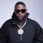 medikals shoulder wins song of the year at the guinness ghana dj awards